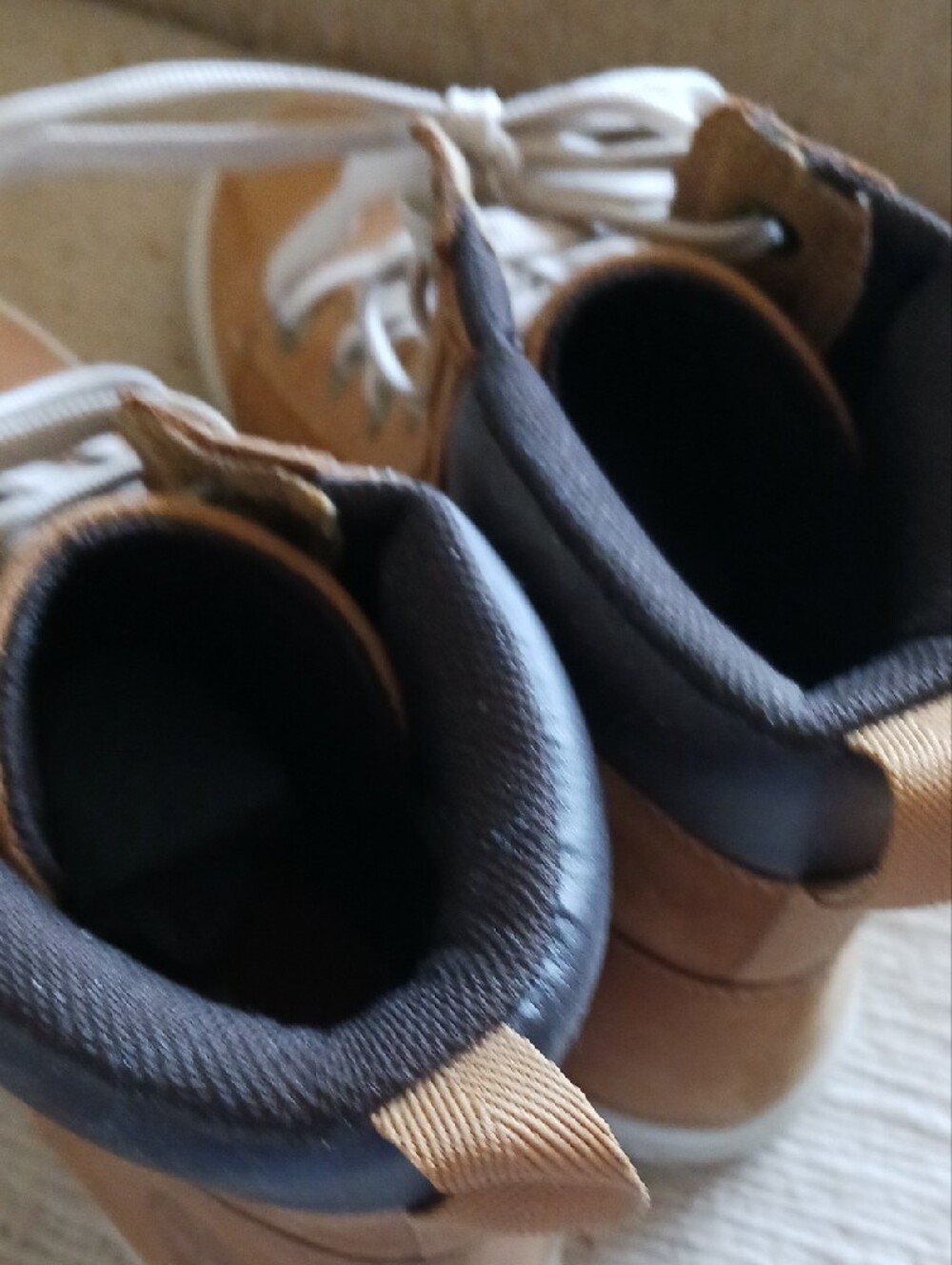 Timberland Women's Tan High-Top Leather Boots - Picture 6 of 6
